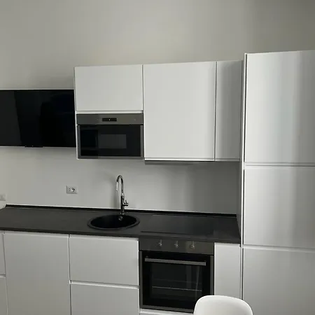 Prestige Boutique Homes - Arco Della Pace 2-3