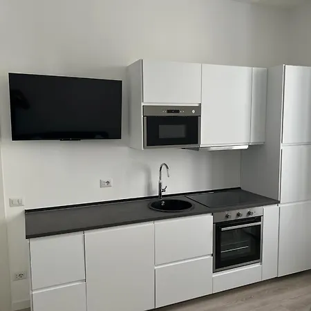 Prestige Boutique Homes - Arco Della Pace 2-2